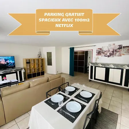 Parking & 100m2 En Plein Centre Ville Apartment